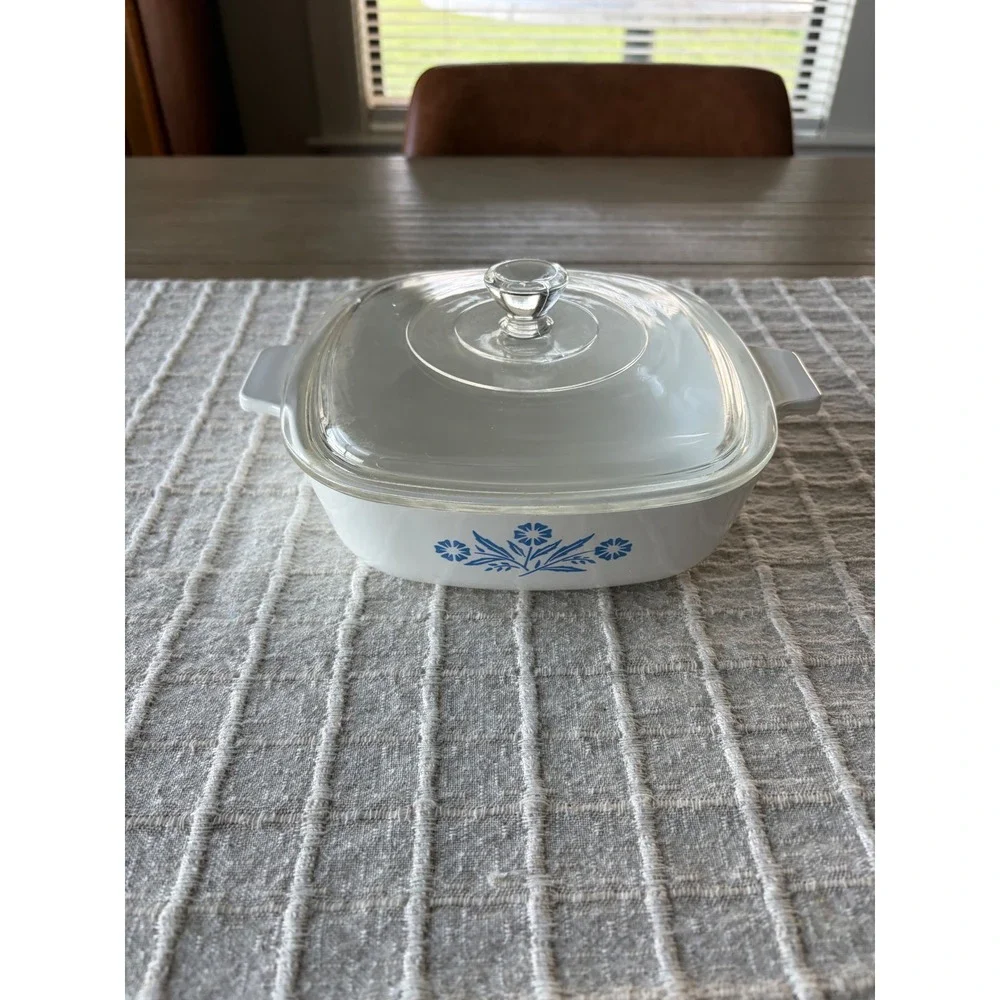 Vintage Corning Ware Blue Cornflower Casserole Set 1QT P1B & 1.5QT P1 1/2B Lids